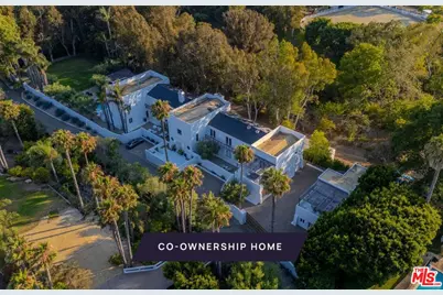 27405 Pacific Coast Hwy #B, Malibu, CA 90265 - Photo 1