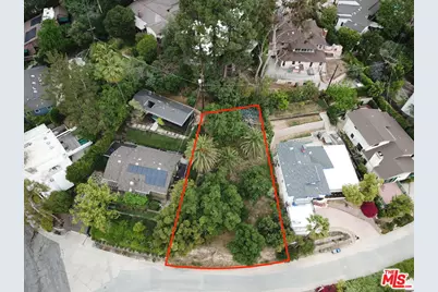 1457 Cheviotdale Dr, Pasadena, CA 91105 - Photo 1