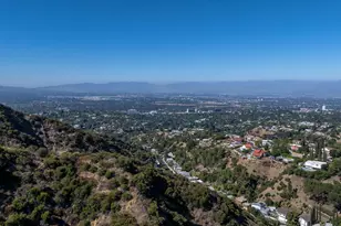 17158 Clemons Dr, Encino, CA 91436 - Photo 1
