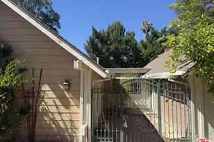 22520 Malden St, Canoga Park, CA 91304 - Photo 1
