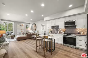 7428 Santa Monica Blvd, West Hollywood, CA 90046 - Photo 1