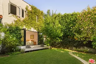 2233 Crest Way, Los Angeles, CA 90068 - Photo 1