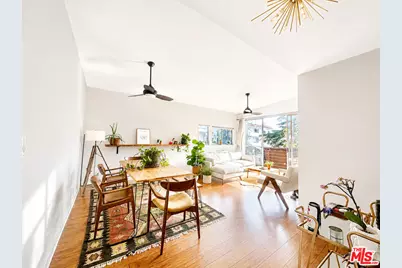 1043 12th St #6, Santa Monica, CA 90403 - Photo 1