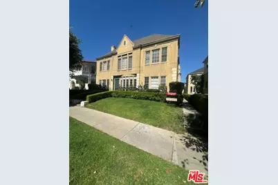 136 S Reeves Dr #B, Beverly Hills, CA 90212 - Photo 1