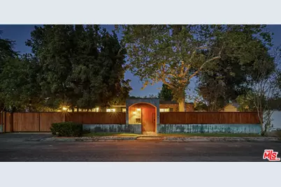 5108 Strohm Ave, North Hollywood, CA 91601 - Photo 1