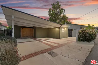 4950 Marmol Dr, Woodland Hills, CA 91364 - Photo 1