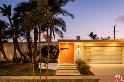 6427 S Halm Ave, Los Angeles, CA 90056 - Photo 1