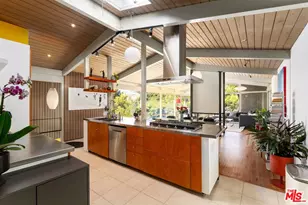 1513 Forest Knoll Dr, Los Angeles, CA 90069 - Photo 1