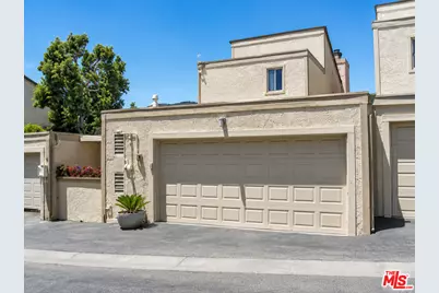 1698 Palisades Dr, Pacific Palisades, CA 90272 - Photo 1