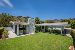 1231 El Hito Cir, Pacific Palisades, CA 90272 - Photo 1