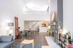 950 N Kings Rd, West Hollywood, CA 90069 - Photo 1
