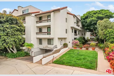 621 S Barrington Ave #110, Los Angeles, CA 90049 - Photo 1