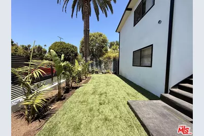 540 Indiana Ave #4, Venice, CA 90291 - Photo 1