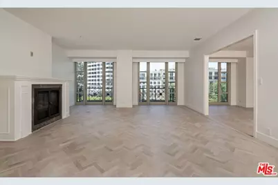 10580 Wilshire Blvd #4Ne, Los Angeles, CA 90024 - Photo 1