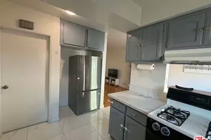 10760 Woodbine St, Los Angeles, CA 90034 - Photo 1