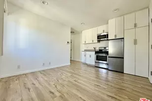 402 Pacific St, Santa Monica, CA 90405 - Photo 1