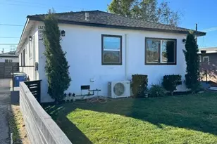 1323 N Kenwood St, Burbank, CA 91505 - Photo 1