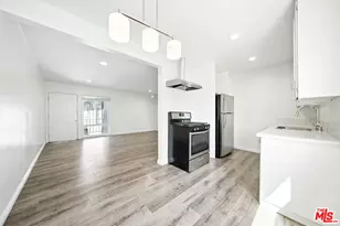 510 Pacific Ave, Venice, CA 90291 - Photo 1