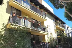 827 2nd St, Santa Monica, CA 90403 - Photo 1