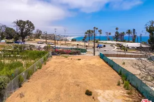 17034 Livorno Dr, Pacific Palisades, CA 90272 - Photo 1