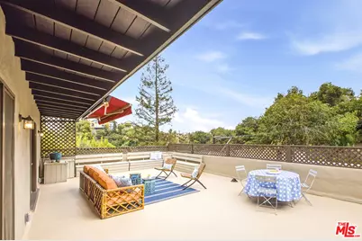 6159 Glen Oak St, Los Angeles, CA 90068 - Photo 1