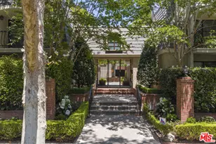 648 Wilcox Ave, Los Angeles, CA 90004 - Photo 1