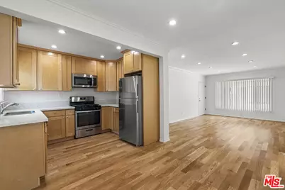 1233 N Harper Ave #5, West Hollywood, CA 90046 - Photo 1