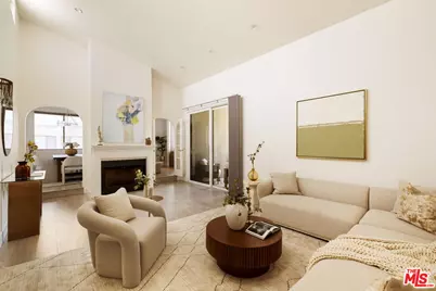 8455 Fountain Ave #504, West Hollywood, CA 90069 - Photo 1