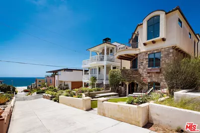 221 3rd St, Manhattan Beach, CA 90266 - Photo 1