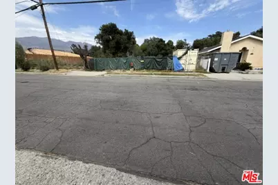 2100 Glenrose Ave, Altadena, CA 91001 - Photo 1