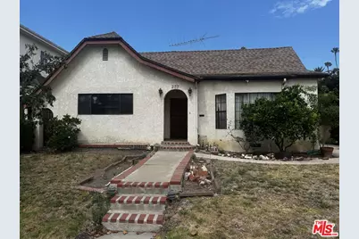 237 S Oakhurst Dr, Beverly Hills, CA 90212 - Photo 1