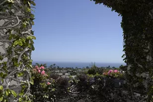 16645 Akron St, Pacific Palisades, CA 90272 - Photo 1
