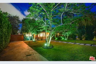 5518 Carpenter Ave, Valley Village, CA 91607 - Photo 1