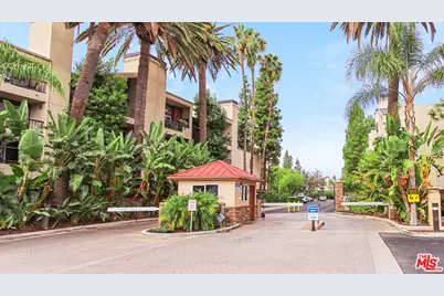 21400 Burbank Blvd #223, Woodland Hills, CA 91367 - Photo 1