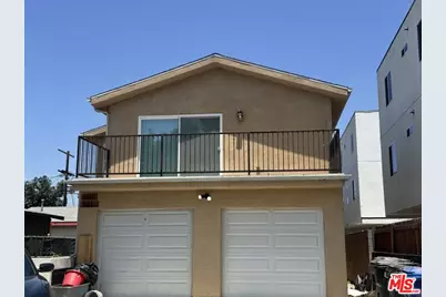 601 W 84th St, Los Angeles, CA 90044 - Photo 1