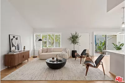 13322 Maxella Ave #7, Marina del Rey, CA 90292 - Photo 1