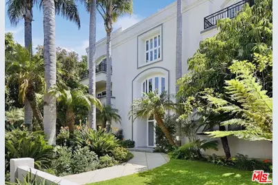 446 San Vicente Blvd #107, Santa Monica, CA 90402 - Photo 1