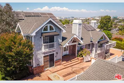 624 Sierra St, El Segundo, CA 90245 - Photo 1