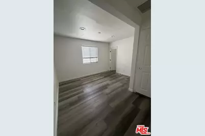 626 E San Antonio Dr, Long Beach, CA 90807 - Photo 1