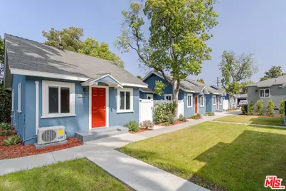 1227 E Harvard St #B, Glendale, CA 91205 - Photo 1