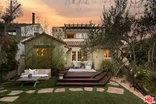 913 Amoroso Pl, Los Angeles, CA 90291 - Photo 1