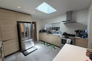 424 Pacific St, Santa Monica, CA 90405 - Photo 1