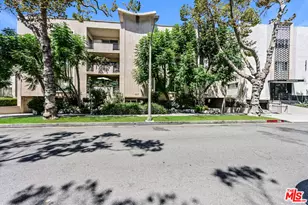 237 N Almont Dr, Beverly Hills, CA 90211 - Photo 1