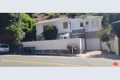 1322 N Beverly Glen Blvd, Los Angeles, CA 90077 - Photo 1
