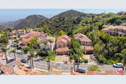 12626 Promontory Rd, Los Angeles, CA 90049 - Photo 1