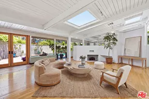 738 Hanley Ave, Los Angeles, CA 90049 - Photo 1