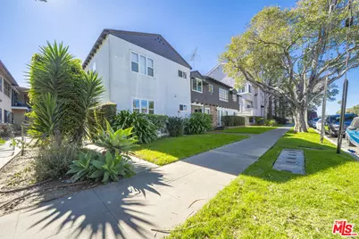 12012 Washington Pl ##7, Los Angeles, CA 90066 - Photo 1