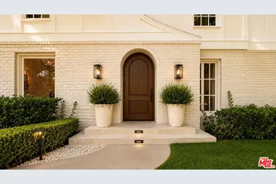 612 N Bedford Dr, Beverly Hills, CA 90210 - Photo 1