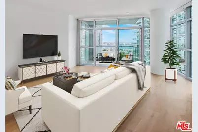 13650 Marina Pointe Dr #905, Marina del Rey, CA 90292 - Photo 1