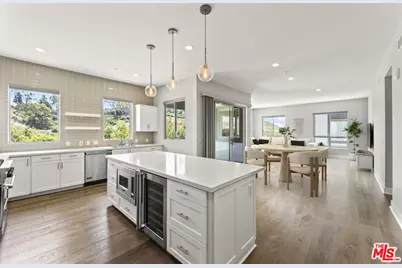 12705 Bluff Creek Dr #3, Los Angeles, CA 90094 - Photo 1